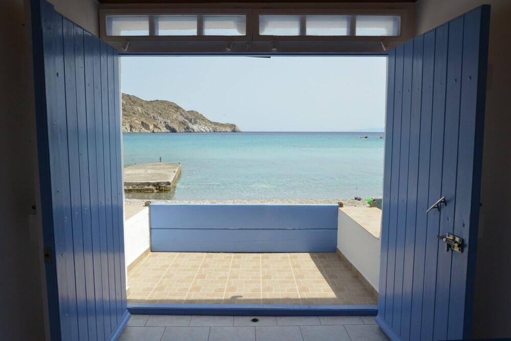 Plaka Erginas Boat Houseアパートメント エクステリア 写真